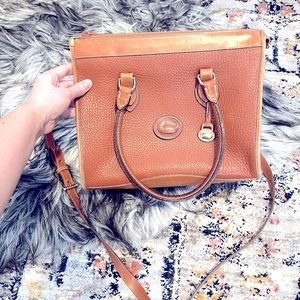 Dooney and bourke leather large purse cognac tan